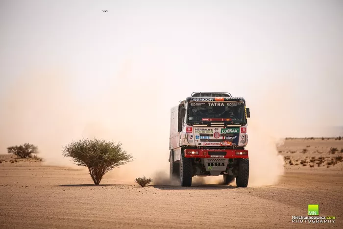 #517 Tatra Buggyra Racing: Ignacio Casale, Alvaro Leon, Petr Capka  