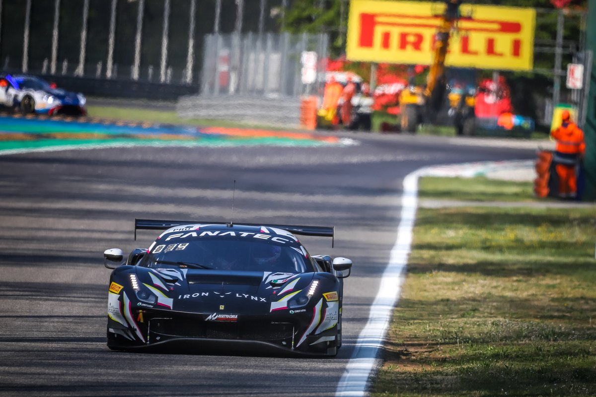 #51 Iron Lynx Ferrari 488 GT3: Alessandro Pier Guidi, Nicklas Nielsen, Côme Ledogar