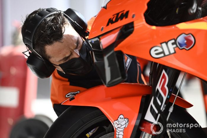 Moto de Red Bull KTM Tech3