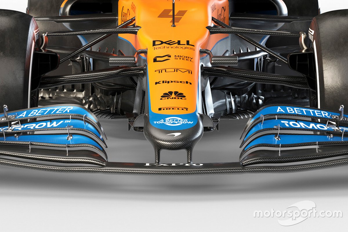 Avant de la McLaren MCL35M