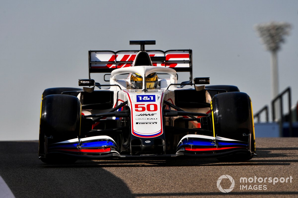 Robert Shwartzman, Haas VF-21