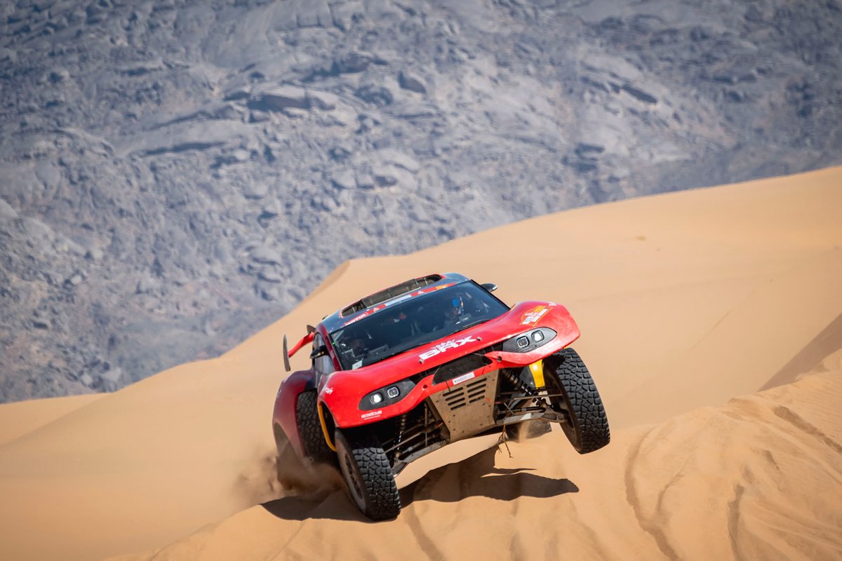 #211 Bahrain Raid Xtreme Prodrive: Sebastien Loeb, Fabian Lurquin