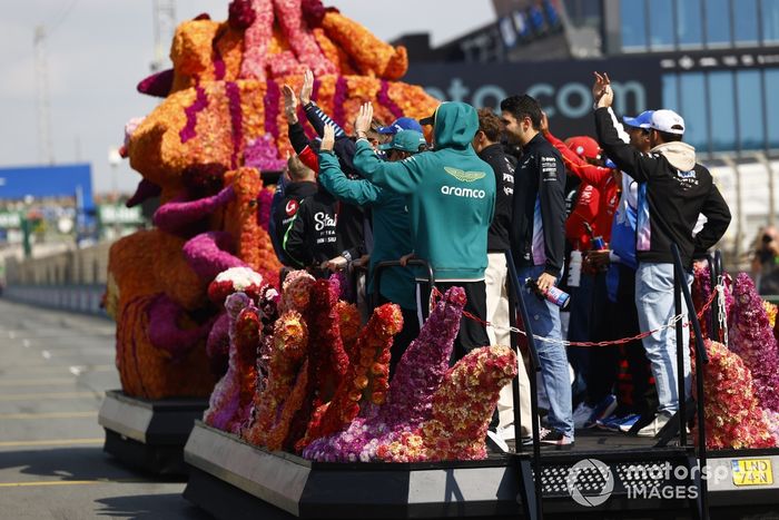 Fernando Alonso, Aston Martin F1 Team, Lance Stroll, Aston Martin F1 Team