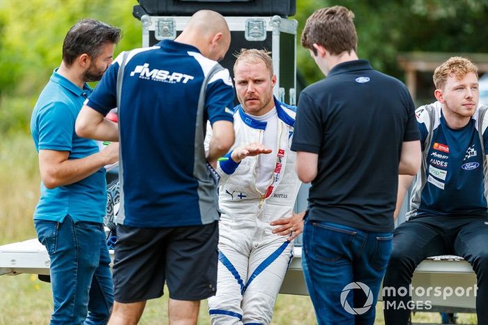 Valtteri Bottas prova la Ford Fiesta WRC del team M-Sport