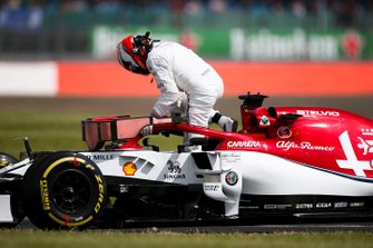 Kimi Raikkonen, Alfa Romeo Racing C38 yolda kalıyor