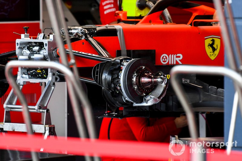 Freno anteriore della Ferrari SF90