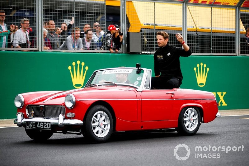 Romain Grosjean, Haas F1, lors de la parade des pilotes