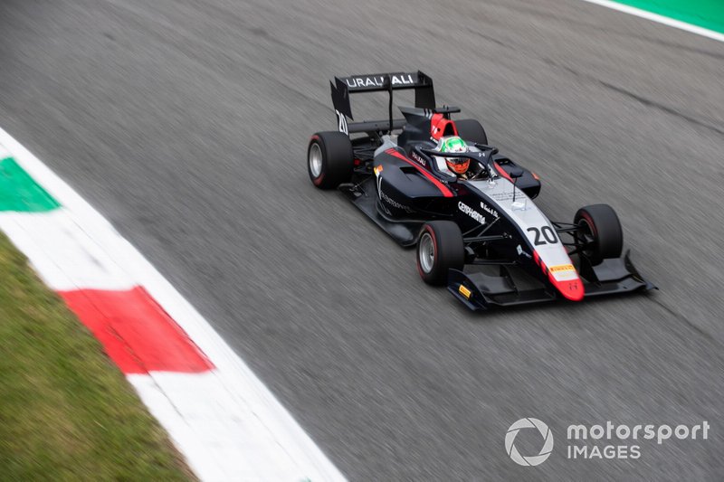 Leonardo Pulcini, Hitech Grand Prix