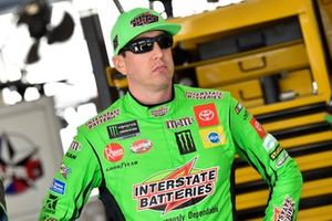 Kyle Busch, Joe Gibbs Racing, Toyota Camry Interstate Batteries