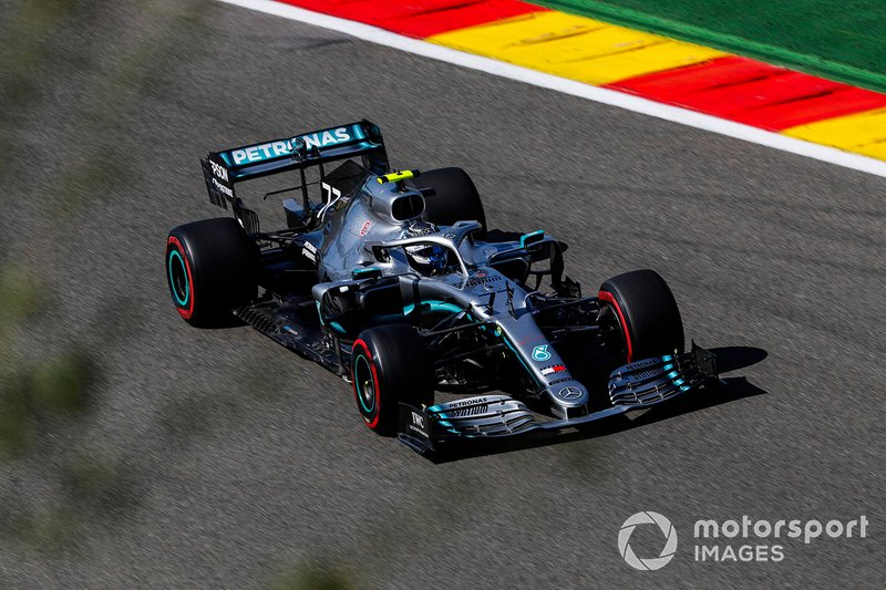 4. Валттери Боттас (Mercedes) - 1:43,415