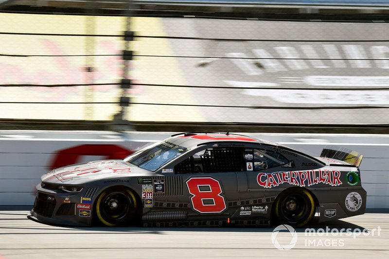  Daniel Hemric, Richard Childress Racing, Chevrolet Camaro Caterpillar