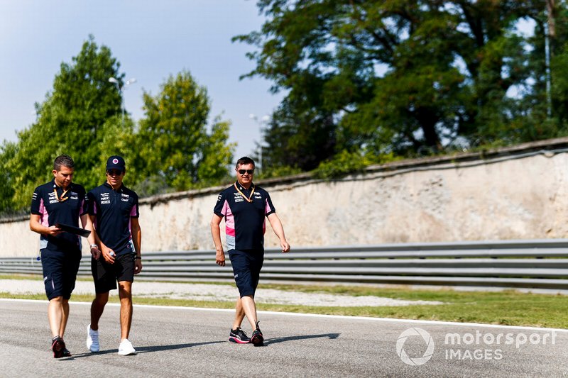 Lance Stroll, Racing Point fait un trackwalk