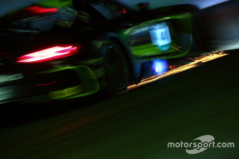 #44 Mercedes-AMG Team Strakka Racing