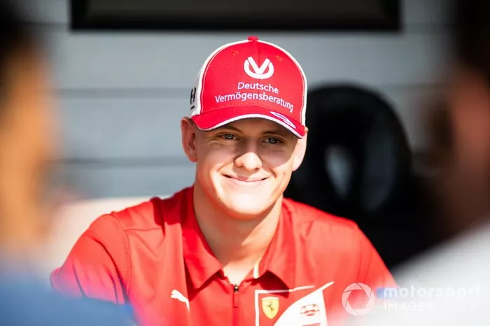 9 - Mick Schumacher: o filho de Michael Schumacher pode ser um fator. O alemão, que competirá na F2 em 2020, é nome certo para o futuro na Ferrari.