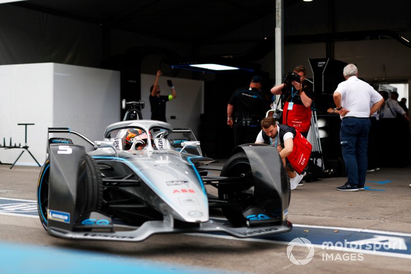 Stoffel Vandoorne, Mercedes Benz EQ, EQ Silver Arrow 01