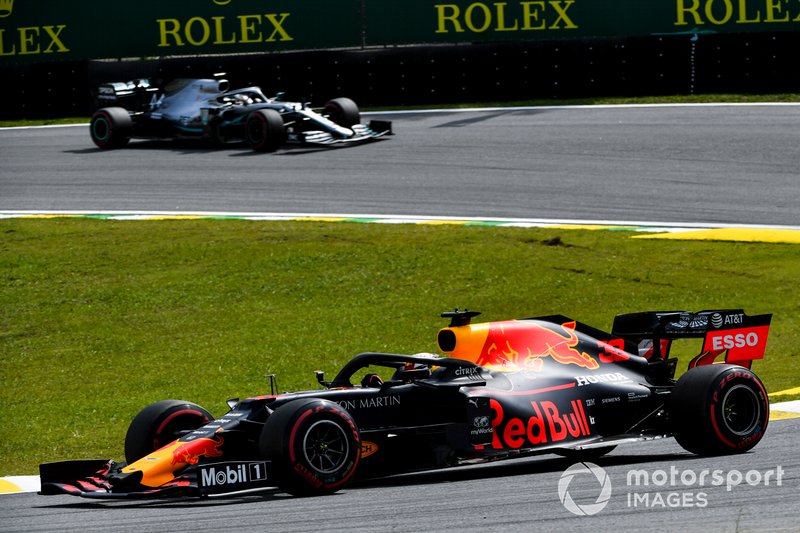 Max Verstappen, Red Bull Racing RB15 leads Lewis Hamilton, Mercedes AMG F1 W10 