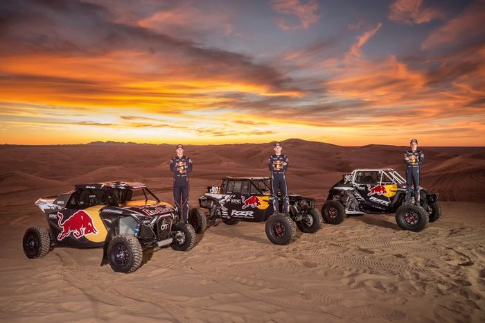 Blade Hildebrand, Mitch Guthrie y Seth Quintero, miembros del equipo Red Bull Junior Off-Road