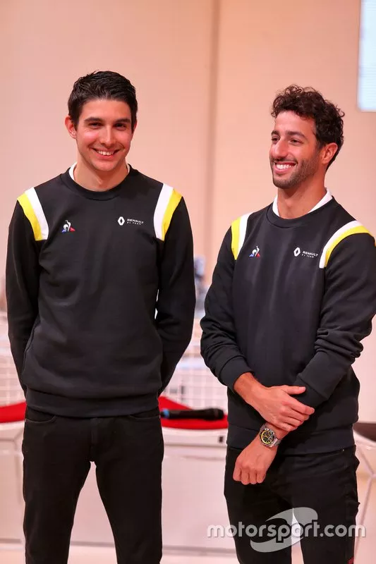 Daniel Ricciardo, Esteban Ocon, Renault F1 Team