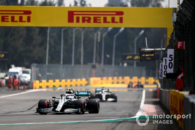 Valtteri Bottas, Mercedes AMG W10, leads Lewis Hamilton, Mercedes AMG F1 W10