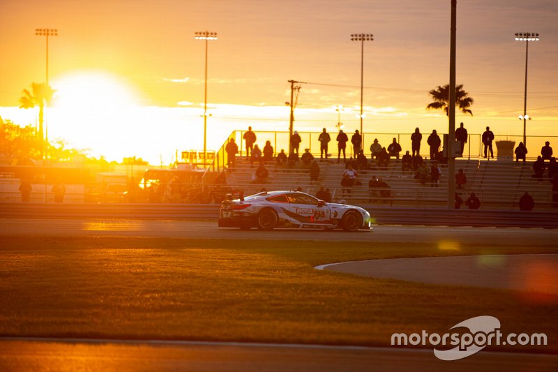 #25 BMW Team RLL BMW M8 GTE: Connor De Phillippi, Bruno Spengler, Colton Herta, Philipp Eng