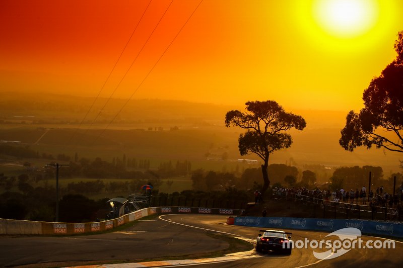 #34 Walkenhorst Motorsport BMW M6 GT3: Augusto Farfus, Nick Catsburg, Chaz Mostert