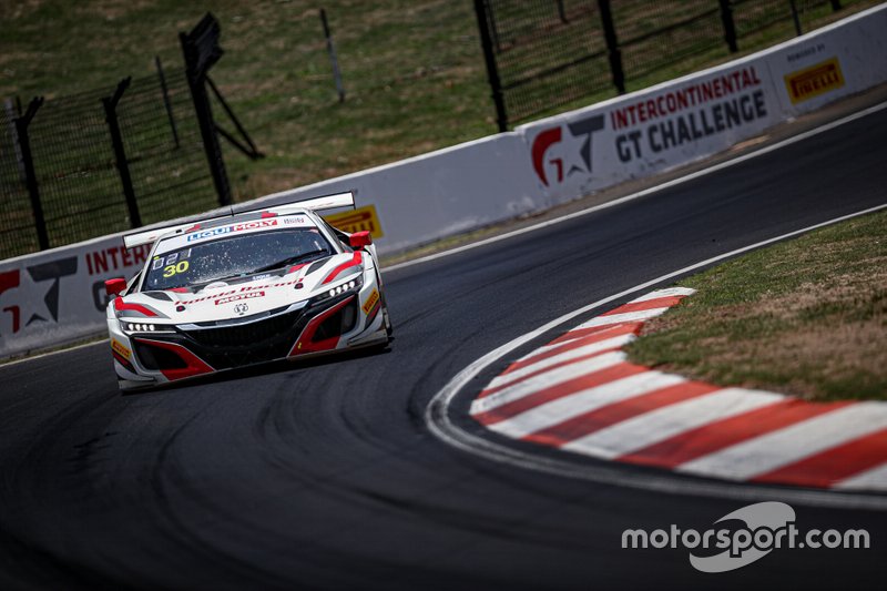 #30 Honda Racing Team JAS Honda NSX GT3: Dane Cameron, Renger Van Der Zande, Mario Farnbacher
