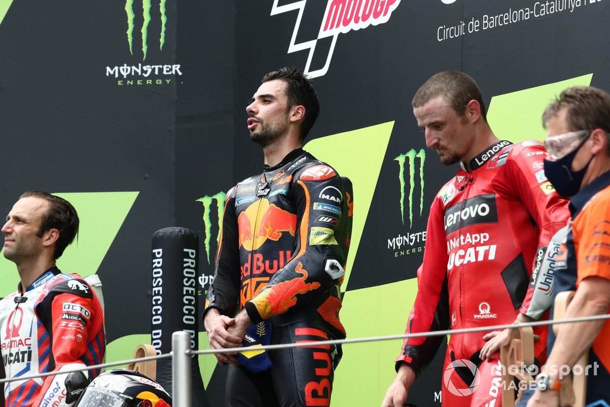 Podio: ganador de la carrera Miguel Oliveira, Red Bull KTM Factory Racing, segundo lugar Johann Zarco, Pramac Racing, tercer lugar Jack Miller, Ducati Team