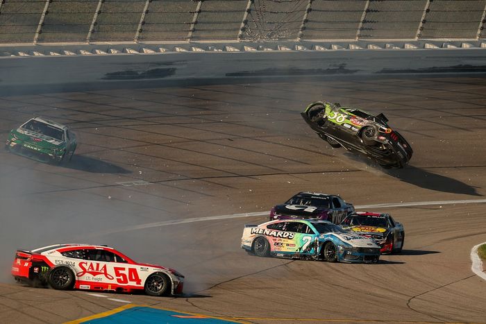 Zane Smith, Front Row Motorsports Ford, Josh Berry, Wood Brothers Racing Ford, Alex Bowman, Hendrick Motorsports Chevrolet, Austin Dillon, Richard Childress Racing Chevrolet, Ty Gibbs, Joe Gibbs Racing Toyota