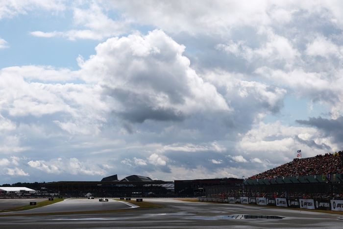 Isack Hadjar, Equipo Racing Bulls