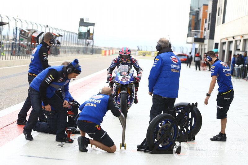 Alex Lowes, Pata Yamaha wheel change