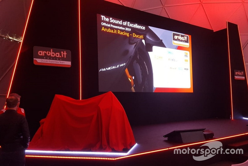 La presentación del Aruba.it Racing-Ducati SBK