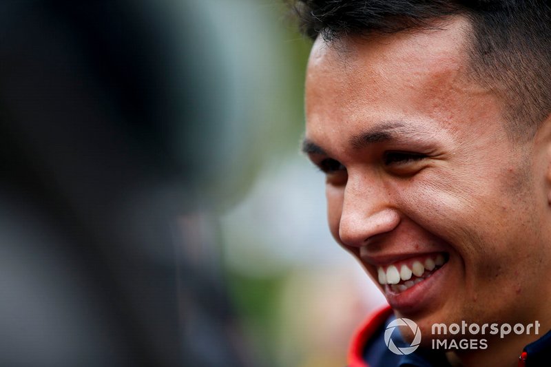 Alexander Albon, Toro Rosso, parla con i media