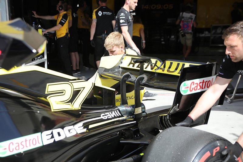 Renault F1 Team arka kanat