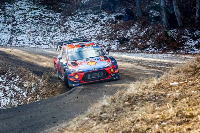 Thierry Neuville, Nicolas Gilsoul, Hyundai Motorsport Hyundai i20 Coupe WRC