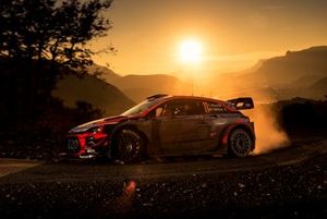 Thierry Neuville, Nicolas Gilsoul, Hyundai Motorsport Hyundai i20 Coupe WRC