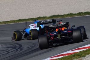 Max Verstappen, Red Bull Racing RB15 , Robert Kubica, Williams FW42