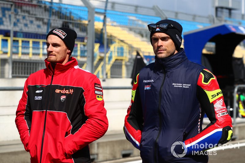Chaz Davies, Aruba.it Racing-Ducati Team, Leon Camier, Honda WSBK Team