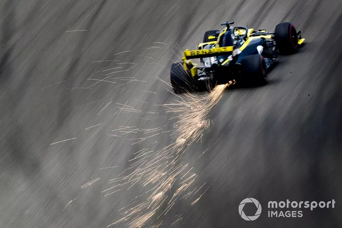 Daniel Ricciardo, Renault F1 Team R.S.19
