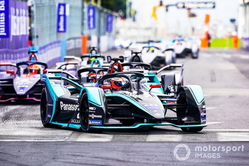 Mitch Evans, Panasonic Jaguar Racing, Jaguar I-Type 3, Stoffel Vandoorne, HWA Racelab, VFE-05, Robin Frijns, Envision Virgin Racing, Audi e-tron FE05 