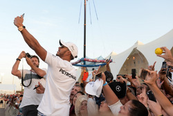 Lewis Hamilton, Mercedes AMG F1