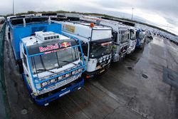 Equipos se preparan en Le Havre para el largo viaje a Lima, Perú