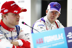 Felix Rosenqvist, Mahindra Racing, Sam Bird, DS Virgin Racing, en la conferencia de prensa