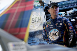 Kevin Harvick, Stewart-Haas Racing, Ford Fusion Busch Beer Flannel
