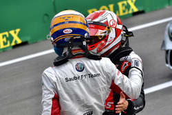 Marcus Ericsson, Sauber y Kevin Magnussen, Haas F1