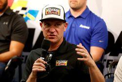 Clint Bowyer, Stewart-Haas Racing Ford