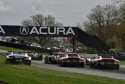 #24 BMW Team RLL BMW M8, GTLM: John Edwards, Jesse Krohn, #911 Porsche Team North America Porsche 911 RSR, GTLM: Patrick Pilet, Nick Tandy, #912 Porsche Team North America Porsche 911 RSR, GTLM: Laurens Vanthoor, Earl Bamber, start