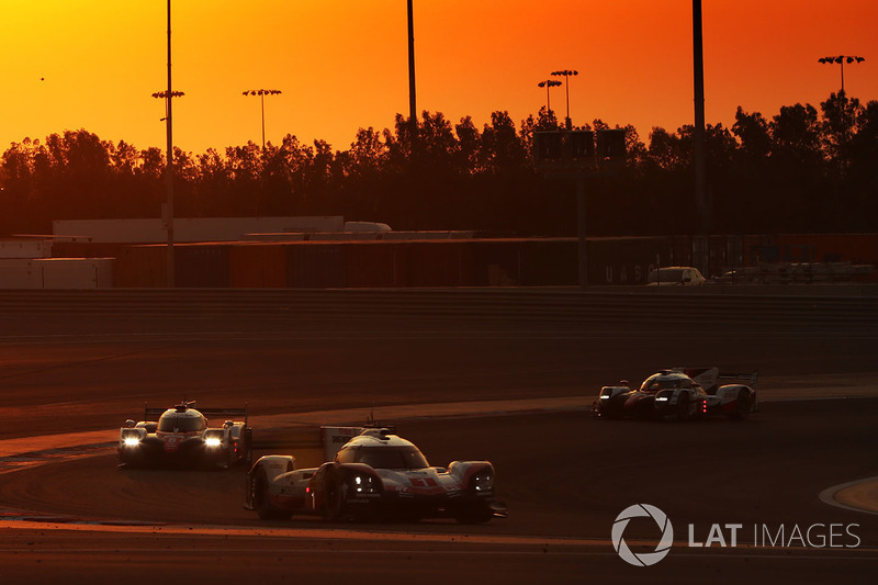 #1 Porsche Team Porsche 919 Hybrid: Neel Jani, Andre Lotterer, Nick Tandy