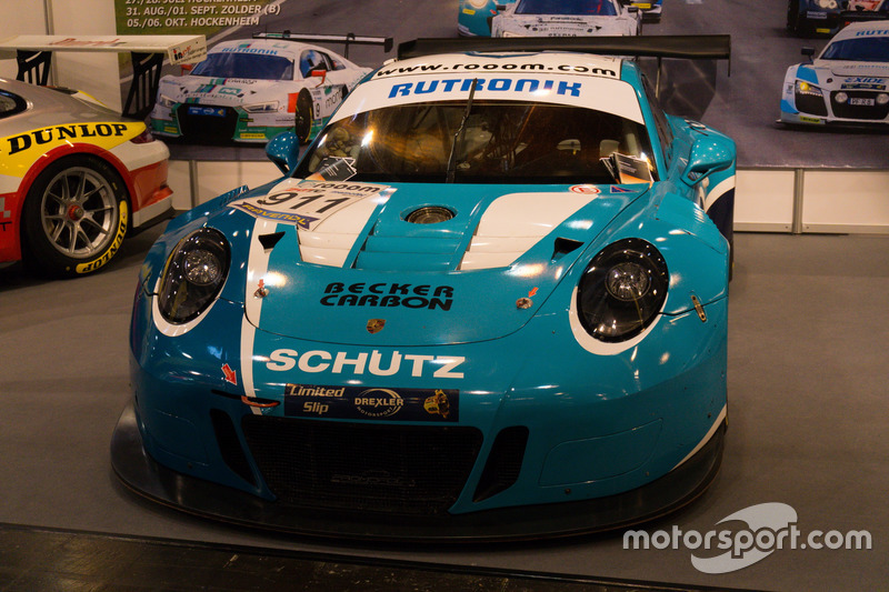 Porsche 911 GT3-R