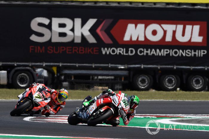 Eugene Laverty,  Milwaukee Aprilia