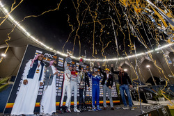 Podio: Copa de Naciones ganadores Timo Bernhard, René Rast, segundo lugar Juan Pablo Montoya, Helio
